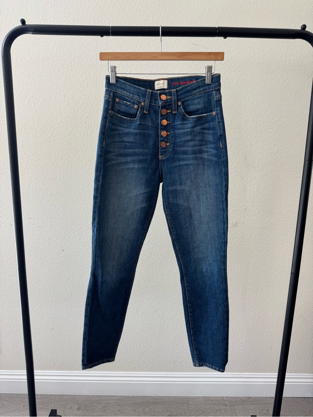 Women’s High Rise Button Fly Skinny Jeans AO.LA 
Size 27